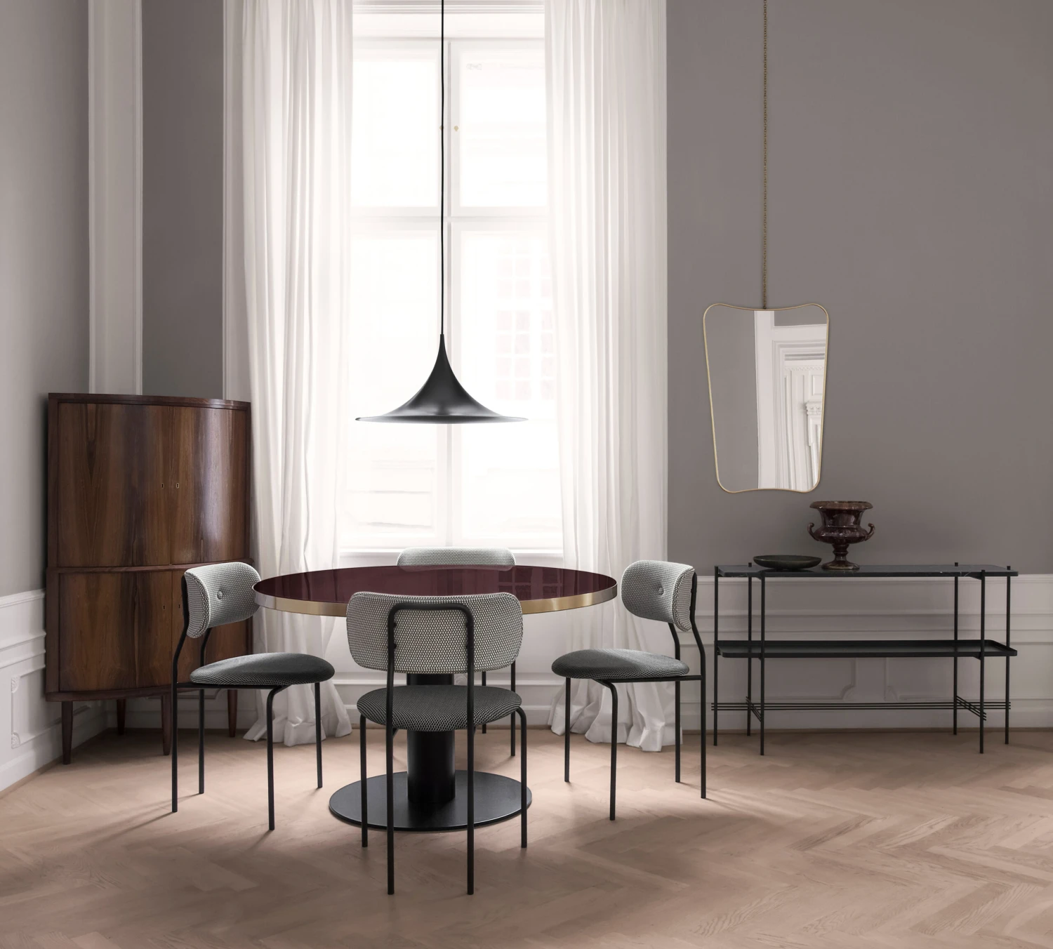 Gubi F.A.33 Rechthoekige Spiegel 4 Gubi F.A.33 Rechthoekige Spiegel - Afbeelding 4