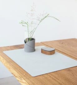 LIND DNA Nupo Placemat Square L -Copenhaging Winkel 31515 05 4 EnvironmentImage 86ae5b6830