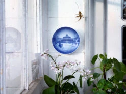 Royal Copenhagen Bing & Grøndahl Kerstbord 5 Royal Copenhagen Bing & Grøndahl Kerstbord -Copenhaging Winkel 35502 03 3 EnvironmentImage f26035a097