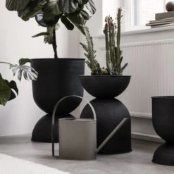 Ferm LIVING Hourglass Pot Groot Ø50 Cm -Copenhaging Winkel 36692 01 04 35af93a8a9