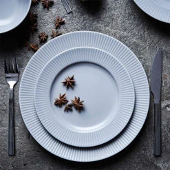 Aida Groovy Bord Ø 27 Cm -Copenhaging Winkel 37380 02 02 c3e831e650