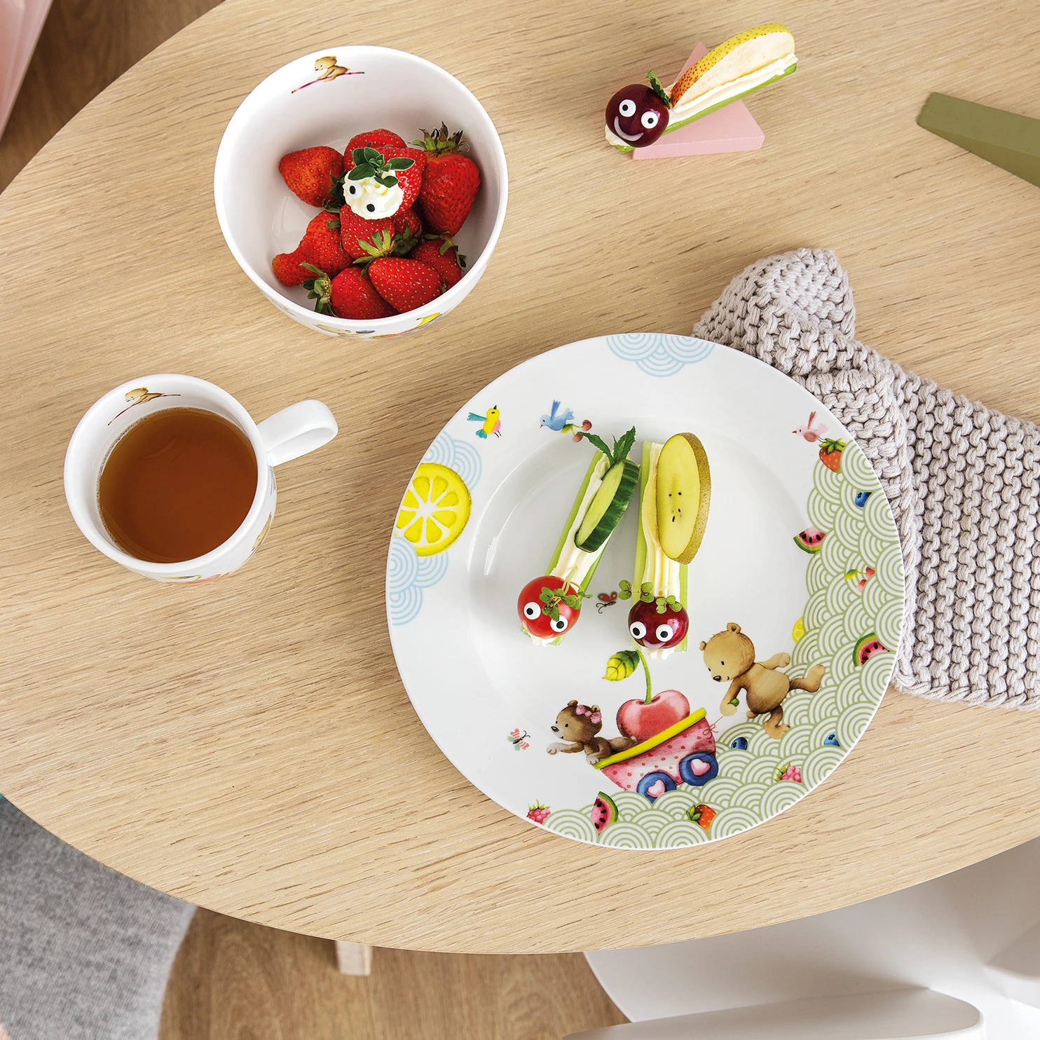 Villeroy & Boch Hungry As A Bear Kinderservies En Bestek 2 Villeroy & Boch Hungry As A Bear Kinderservies En Bestek - Afbeelding 2