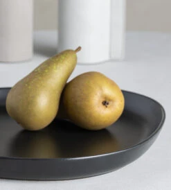 LIND DNA Curve Stoneware Serveerschaal 30x35 Cm -Copenhaging Winkel 42283 01 6 EnvironmentImage 5f5d8957b2