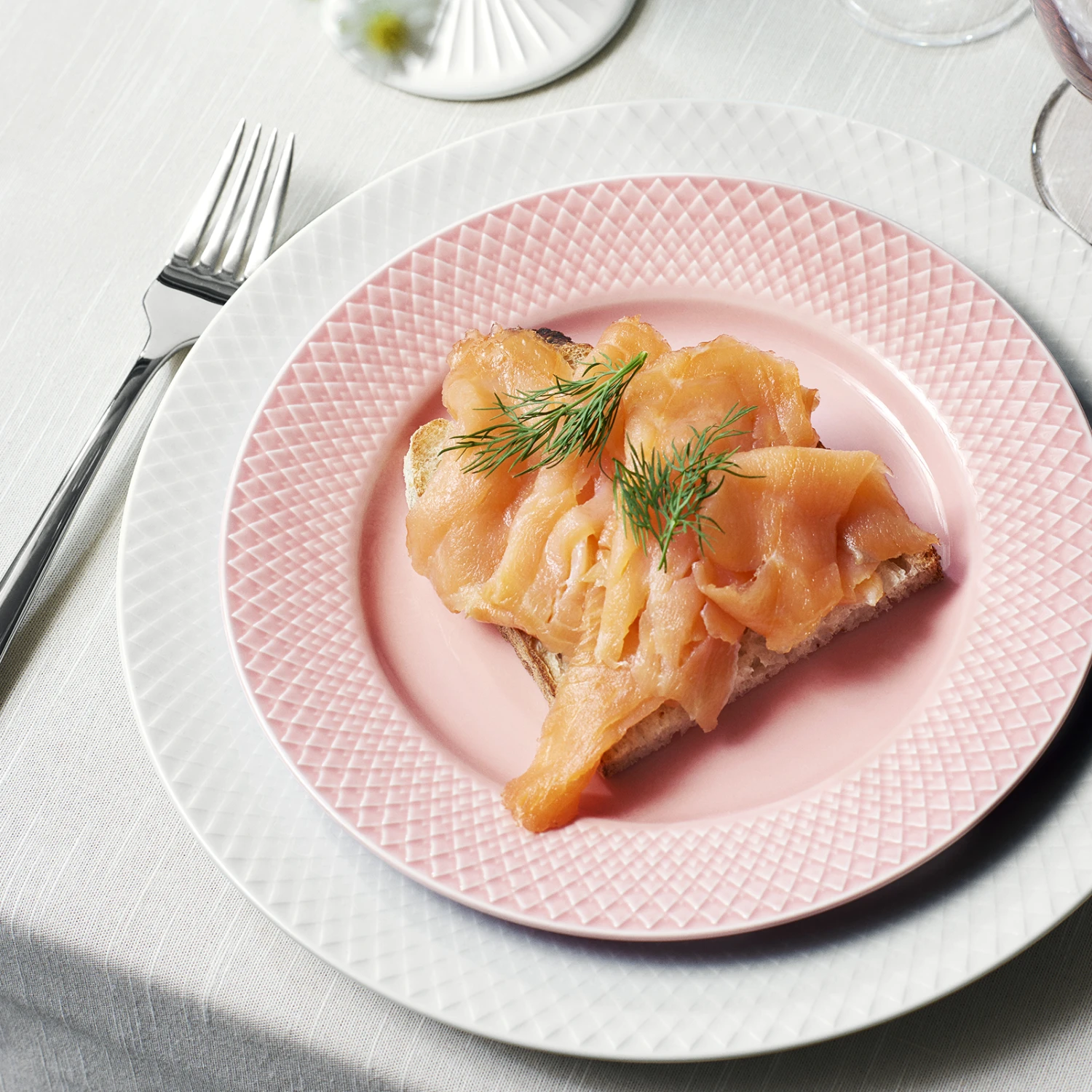 Lyngby Porcelæn Rhombe Bord Roze 2 Lyngby Porcelæn Rhombe Bord Roze - Afbeelding 2