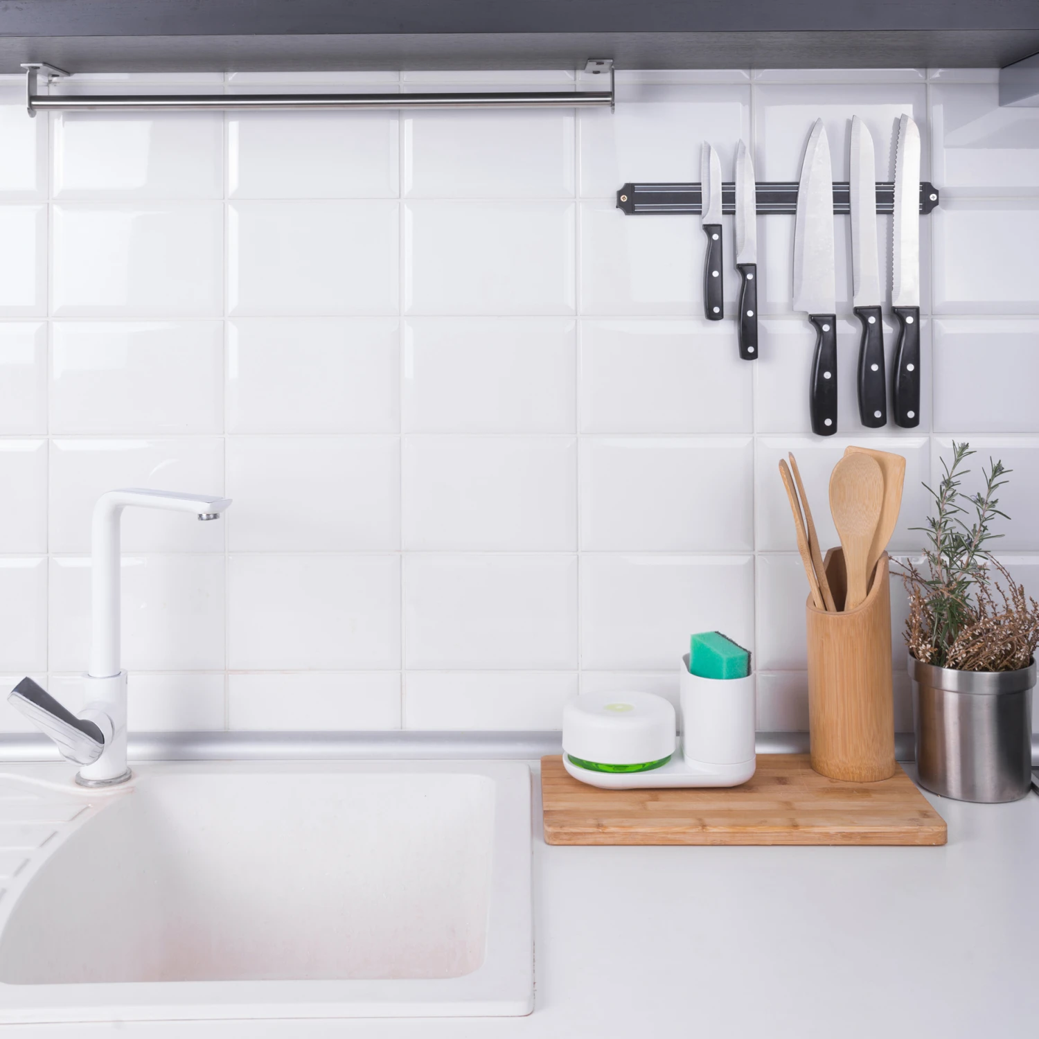 Afwasmiddelpomp Met Opbergbakje 2 Afwasmiddelpomp Met Opbergbakje - Afbeelding 2