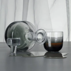 Tom Dixon Tank Whiskykaraf 1 L -Copenhaging Winkel 45222 01 04 95d122ae52