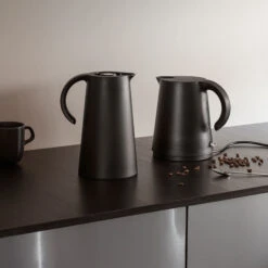 Eva Solo Rise Thermoskan 1 L -Copenhaging Winkel 46525 01 03 388daae86d