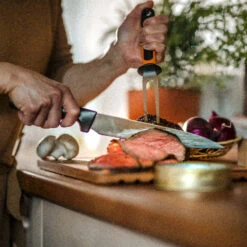 Fiskars Functional Form Snijmes -Copenhaging Winkel 47495 01 3 EnvironmentImage c04904a403