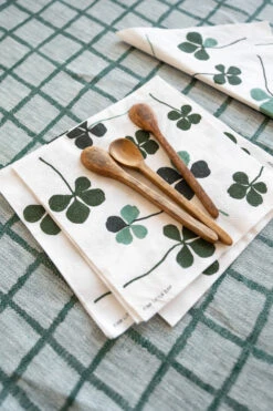 Clover Servet 25-pack -Copenhaging Winkel 502761 01 7 EnvironmentImage d1cefbcced