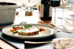 Staub New White Truffle Dinerbord -Copenhaging Winkel 502860 01 4 EnvironmentImage 38c227424c