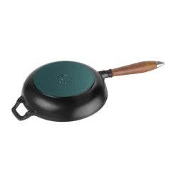 Staub Vintage Koekenpan Met Houten Handvat Ø24 Cm -Copenhaging Winkel 502885 01 2 ProductImageExtra 893b93e102