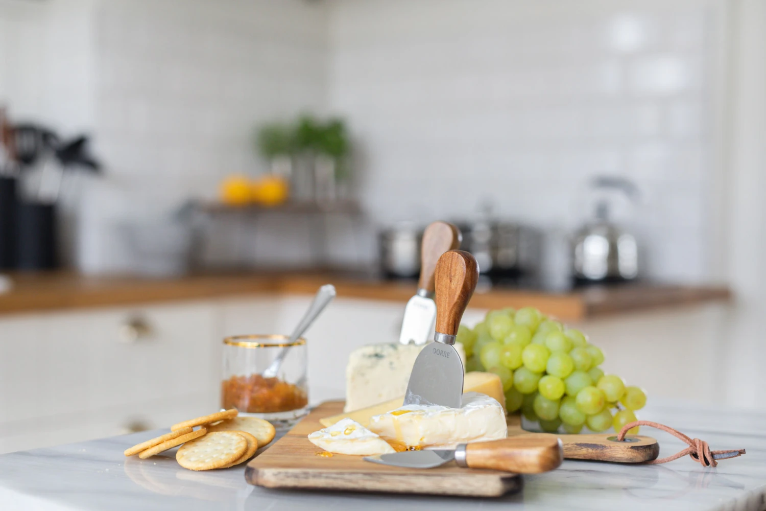 Dorre Oline Kaasplank Acacia 4-delig 5 Dorre Oline Kaasplank Acacia 4-delig - Afbeelding 5