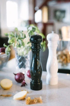 Dorre Karou Peper-en Zoutmolen Hoogglans 27 Cm -Copenhaging Winkel 505973 01 3 EnvironmentImage 800c67687e