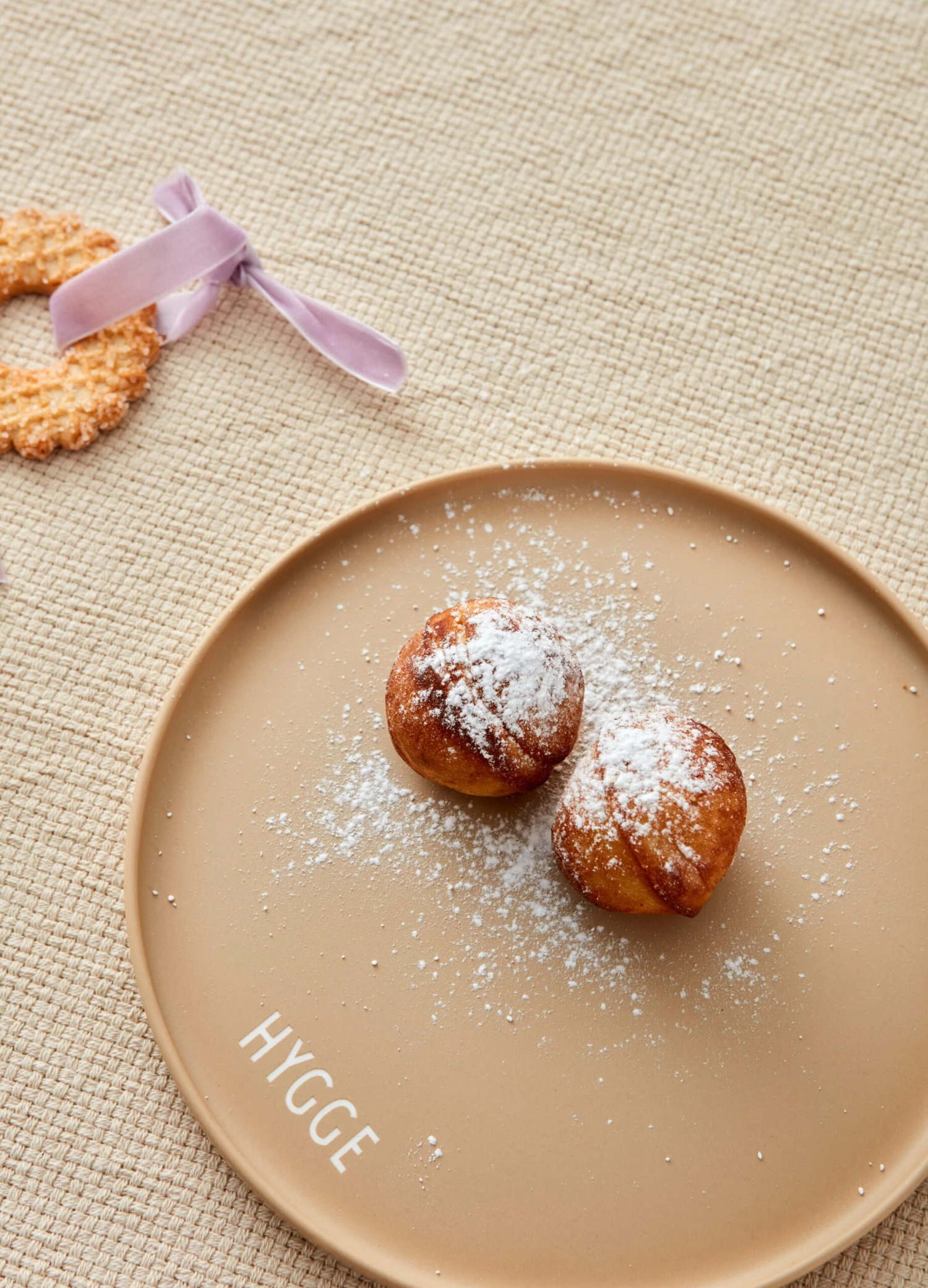 Design Letters Favoriet Bord Ø22 Cm 3 Design Letters Favoriet Bord Ø22 Cm - Afbeelding 3