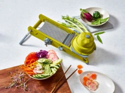 De Buyer Swing Plus Mandoline 5 De Buyer Swing Plus Mandoline -Copenhaging Winkel 507569 01 3 EnvironmentImage 59169cb2ec