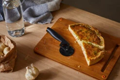 Fiskars Functional Form Pizzasnijder -Copenhaging Winkel 507606 01 11 EnvironmentImage 36ddd25d9e