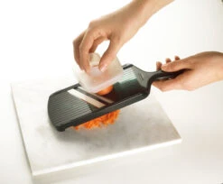 Kyocera Julienne Mandoline -Copenhaging Winkel 508589 01 3 EnvironmentImage 899be4b01d