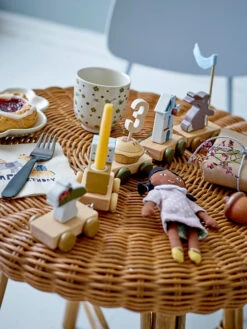 Bloomingville Alfi Verjaardagstrein 39 Cm -Copenhaging Winkel 508719 01 7 EnvironmentImage b083b07979