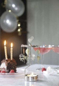 Fira Draaiende Waxinelichthouder -Copenhaging Winkel 512383 01 3 EnvironmentImage 942d2837d0