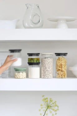 Brabantia Voorraadbussen Glas 3-pack -Copenhaging Winkel 512743 01 3 EnvironmentImage a78af39d88