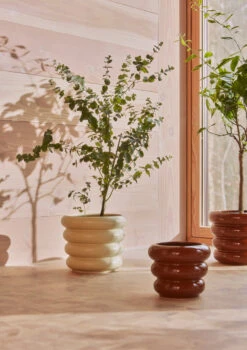 OYOY Awa Bloempot Klein Ø19 Cm -Copenhaging Winkel 513224 01 2 EnvironmentImage ed287e521f