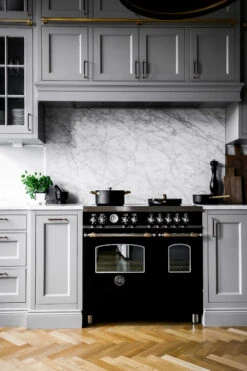 Vargen & Thor Arvet Pannenset -Copenhaging Winkel 513368 01 10 EnvironmentImage b5dc0ef368