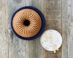 Nordic Ware Bavaria Bundt Bakvorm 7 Nordic Ware Bavaria Bundt Bakvorm -Copenhaging Winkel 515982 01 6 EnvironmentImage 88a42f622c