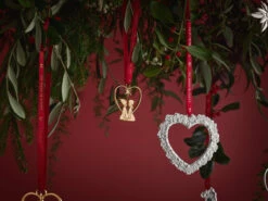 Rosendahl Karen Blixen Kerstdecoratie Hart Met Kinderen -Copenhaging Winkel 568711 01 3 EnvironmentImage 632fae38a2