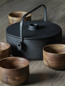 Serax Collage Theekan Gietijzer 1,2 L -Copenhaging Winkel 571041 01 10 EnvironmentImage 1efe20b5ac