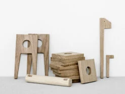 Moebe Polygrif Eikenhouten Sculptuur 21x32 Cm -Copenhaging Winkel 571763 01 44 EnvironmentImage 1edf625373