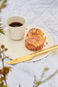 Aida Raw Dinermes 4-pack -Copenhaging Winkel 572736 01 4 EnvironmentImage 8699b8745f