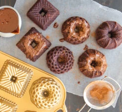 Nordic Ware Geo Bundtlette Bakvorm 6 Nordic Ware Geo Bundtlette Bakvorm -Copenhaging Winkel 573287 01 41 EnvironmentImage 3fd8a9ea3f