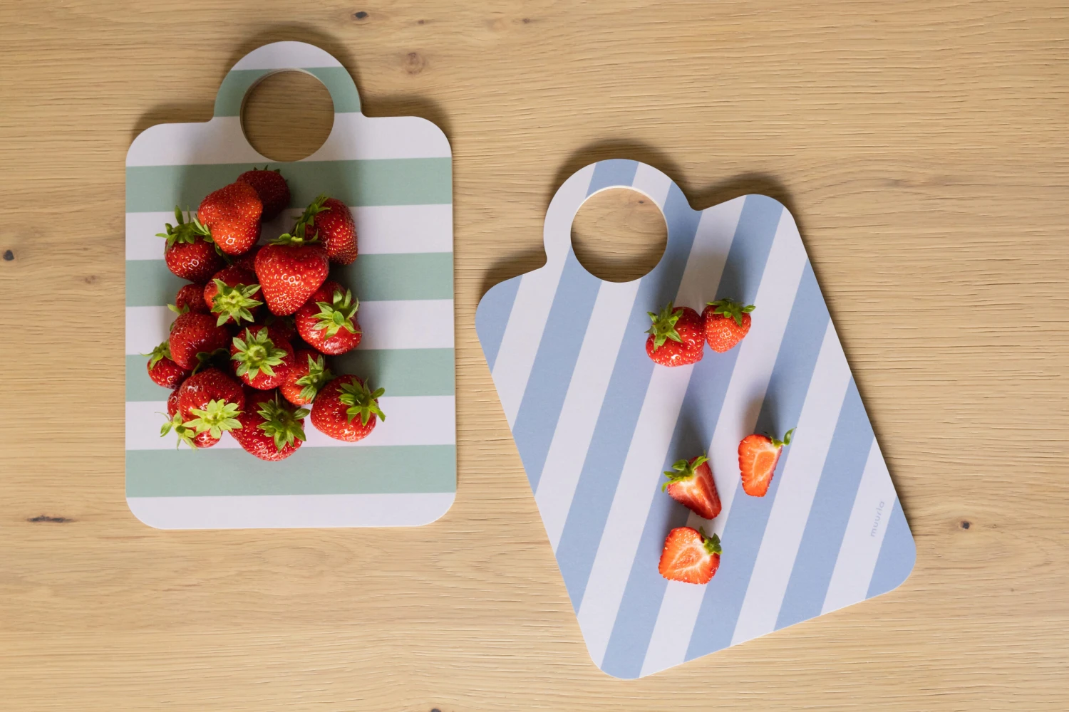 Muurla Checks & Stripes Dienblad 21x31 Cm 2 Muurla Checks & Stripes Dienblad 21x31 Cm - Afbeelding 2