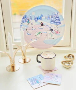 Moomin Dienblad Winter 2022 Ø31 Cm -Copenhaging Winkel 574845 01 42 EnvironmentImage ceff70d9a5