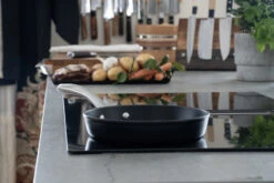 Satake Gietijzeren Pan -Copenhaging Winkel 580604 01 43 EnvironmentImage 0d8c370f8d