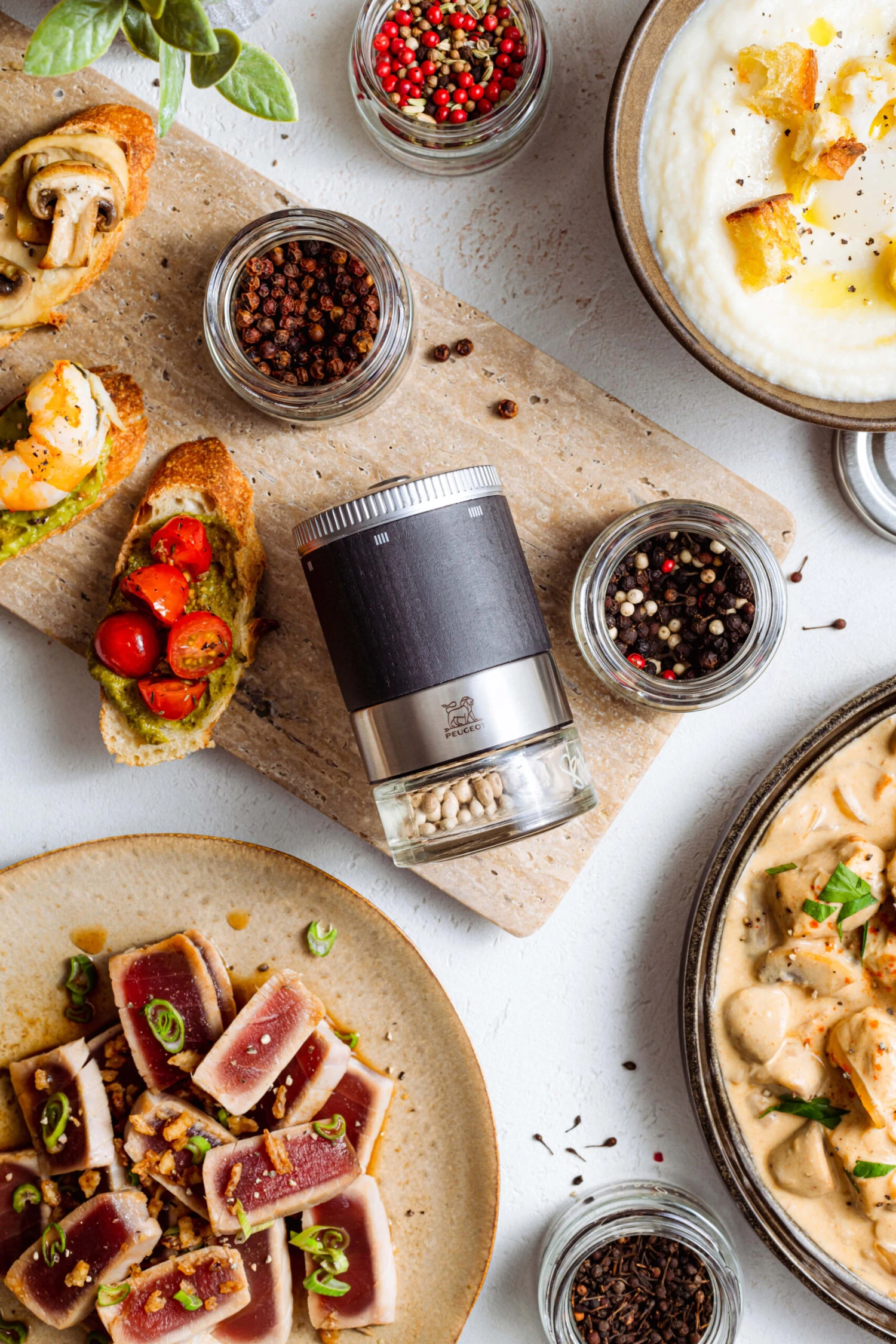 Peugeot Maestro Pepermolen 11 Cm + 3 Soorten Peper 9 Peugeot Maestro Pepermolen 11 Cm + 3 Soorten Peper - Afbeelding 9