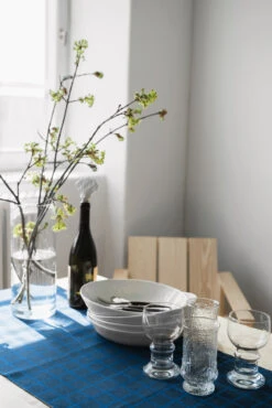 Geruite Jacquardgeweven Tafelloper 45x150 Cm -Copenhaging Winkel 581752 01 44 EnvironmentImage 467d0edd12