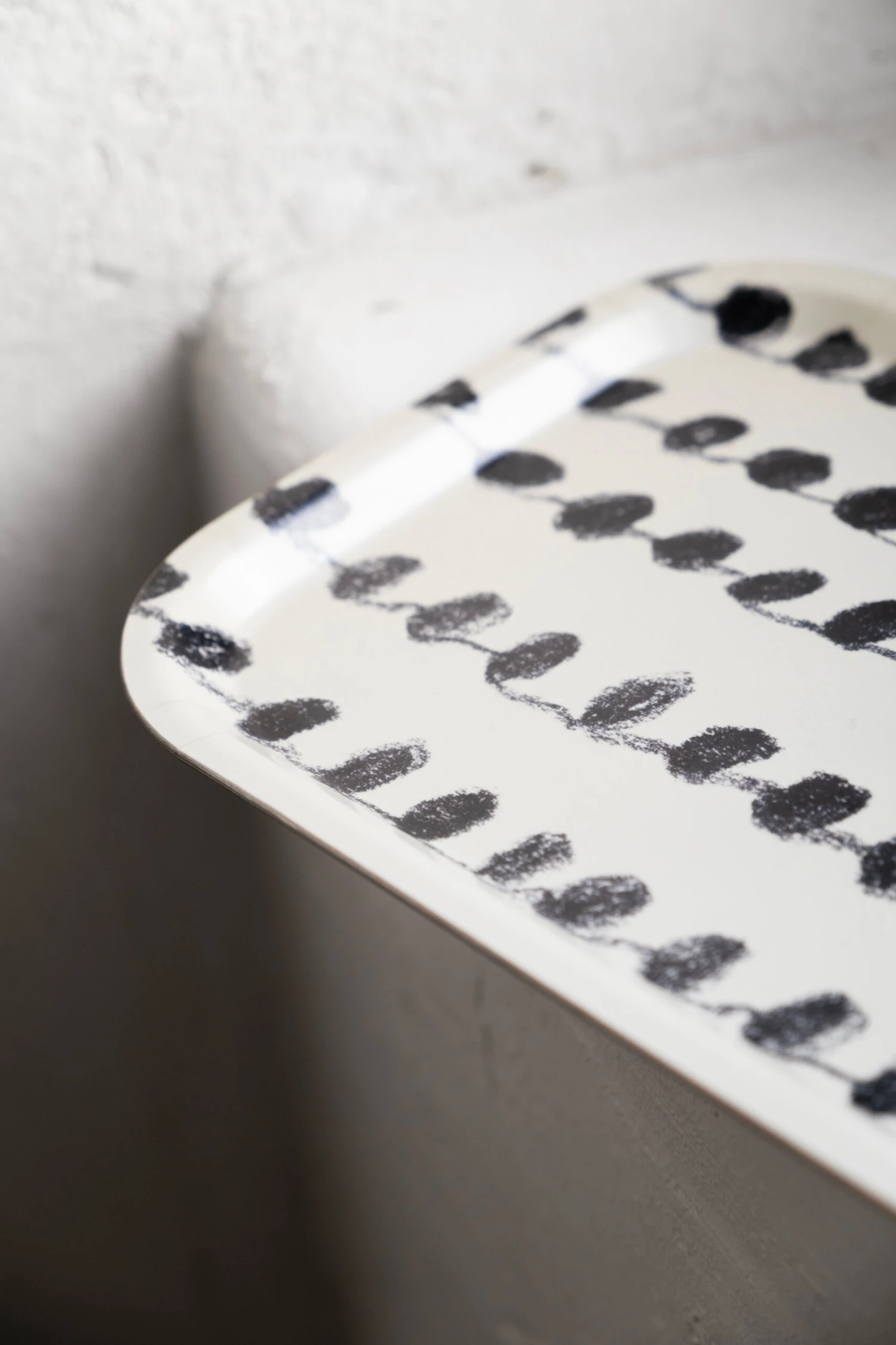 Dot Dienblad 22x43 Cm 2 Dot Dienblad 22x43 Cm - Afbeelding 2