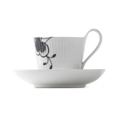 Royal Copenhagen Black Fluted Mega Kop En Schotel 2 - Zwart