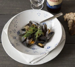 Royal Copenhagen Blue Elements Diep Bord 1 5 Royal Copenhagen Blue Elements Diep Bord 1 -Copenhaging Winkel p 24758 01 03 a366ced502