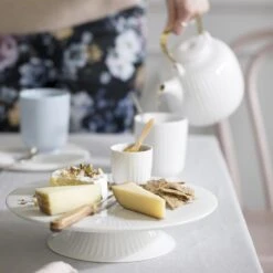 Kähler Hammershøi Taartbord Op Voet Ø30 Cm. -Copenhaging Winkel p 31795 01 02 db8ba0d0ea